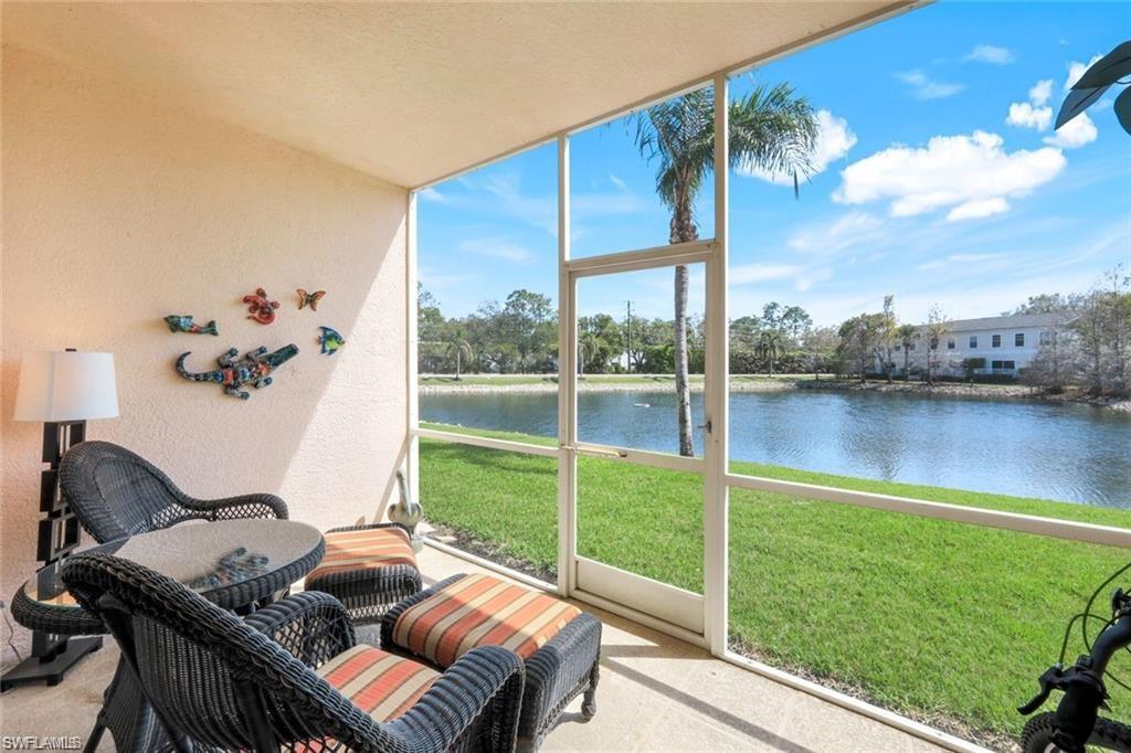 3250 Cypress Glen WAY # 404, NAPLES FL 34109