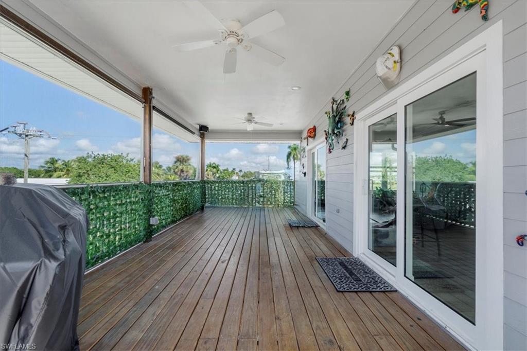 405 Copeland AVE N, EVERGLADES CITY FL 34139