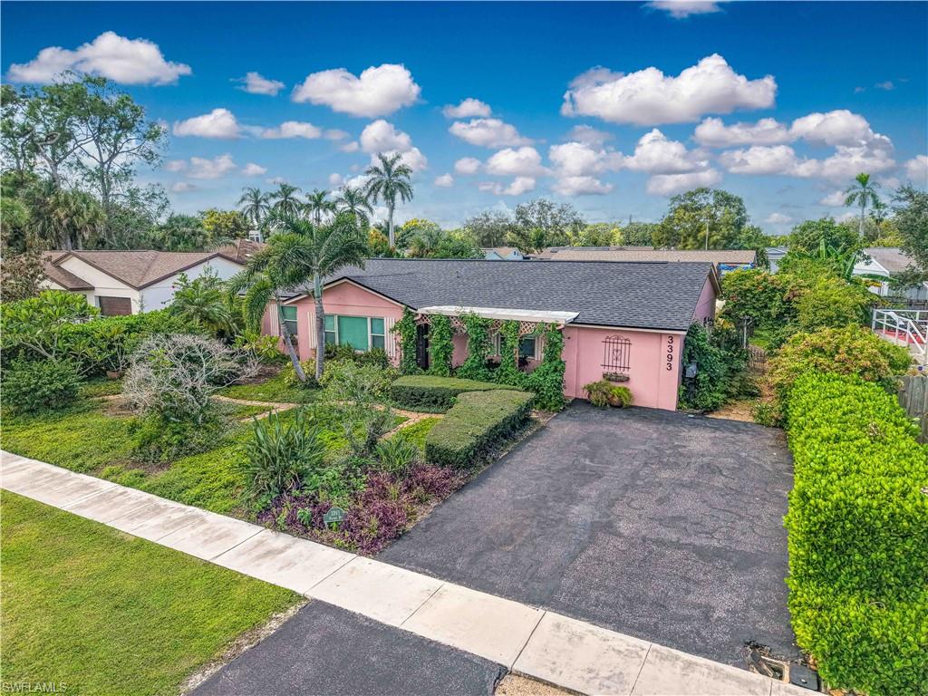 3393 Malaga WAY, NAPLES FL 34105