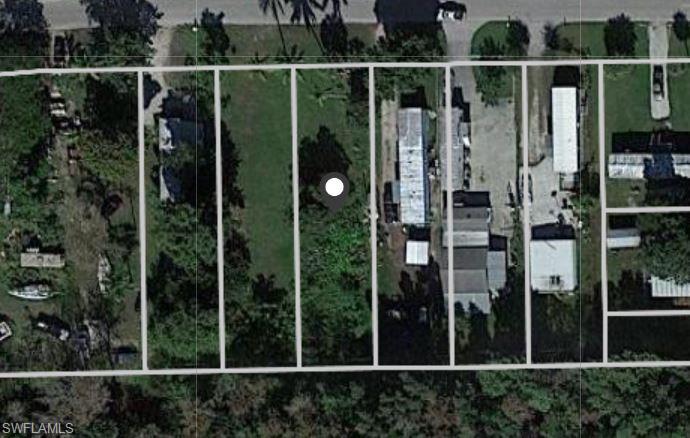 2804 Holly AVE, NAPLES FL 34112