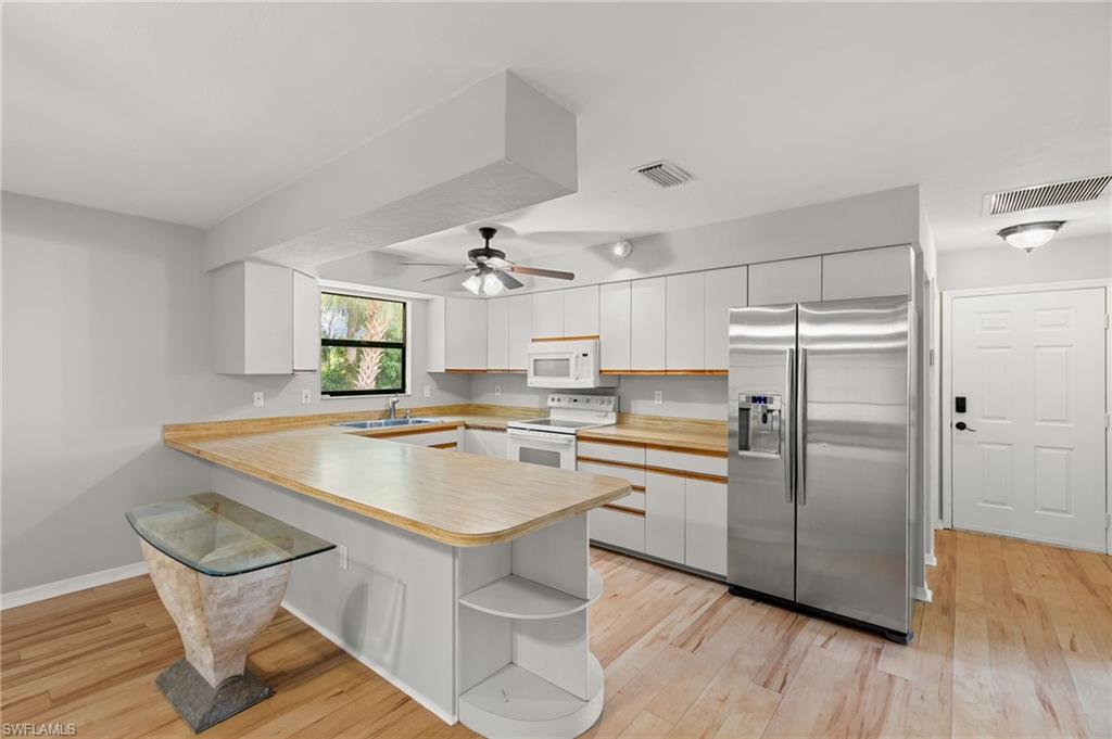 27673 Tennessee ST, BONITA SPRINGS FL 34135