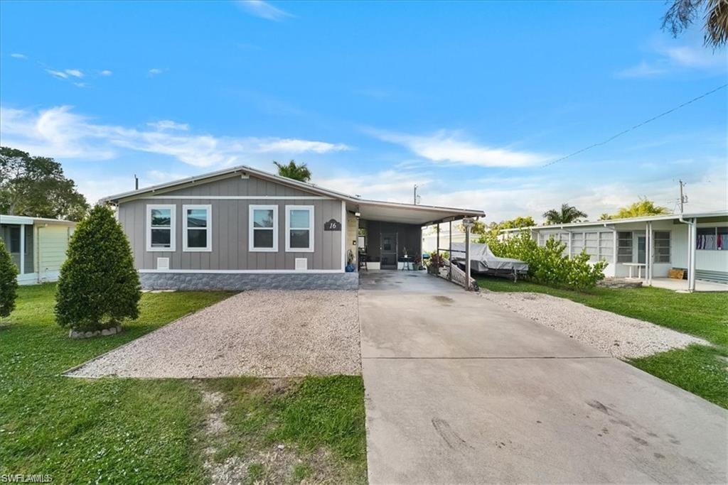 16 Derhenson DR, NAPLES FL 34114