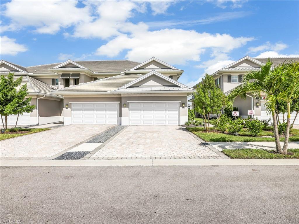 257 Indies Dr E # 102, NAPLES FL 34114