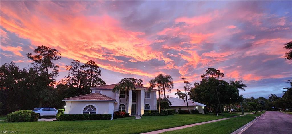 2066 Imperial CIR, NAPLES FL 34110