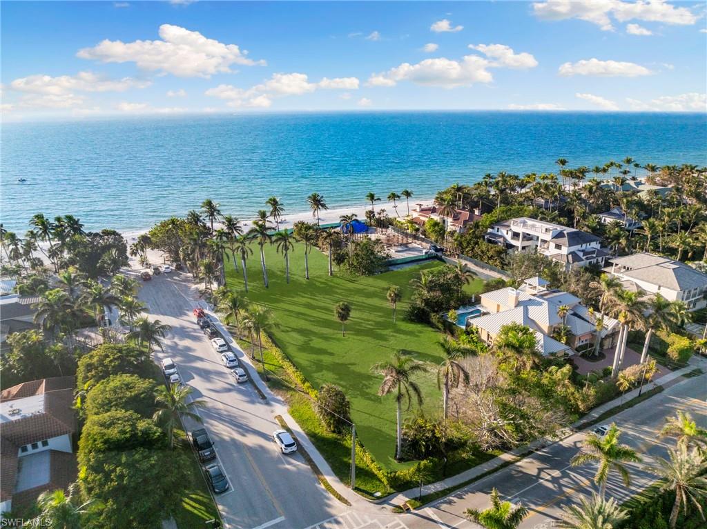 45 5TH AVE S, NAPLES FL 34102