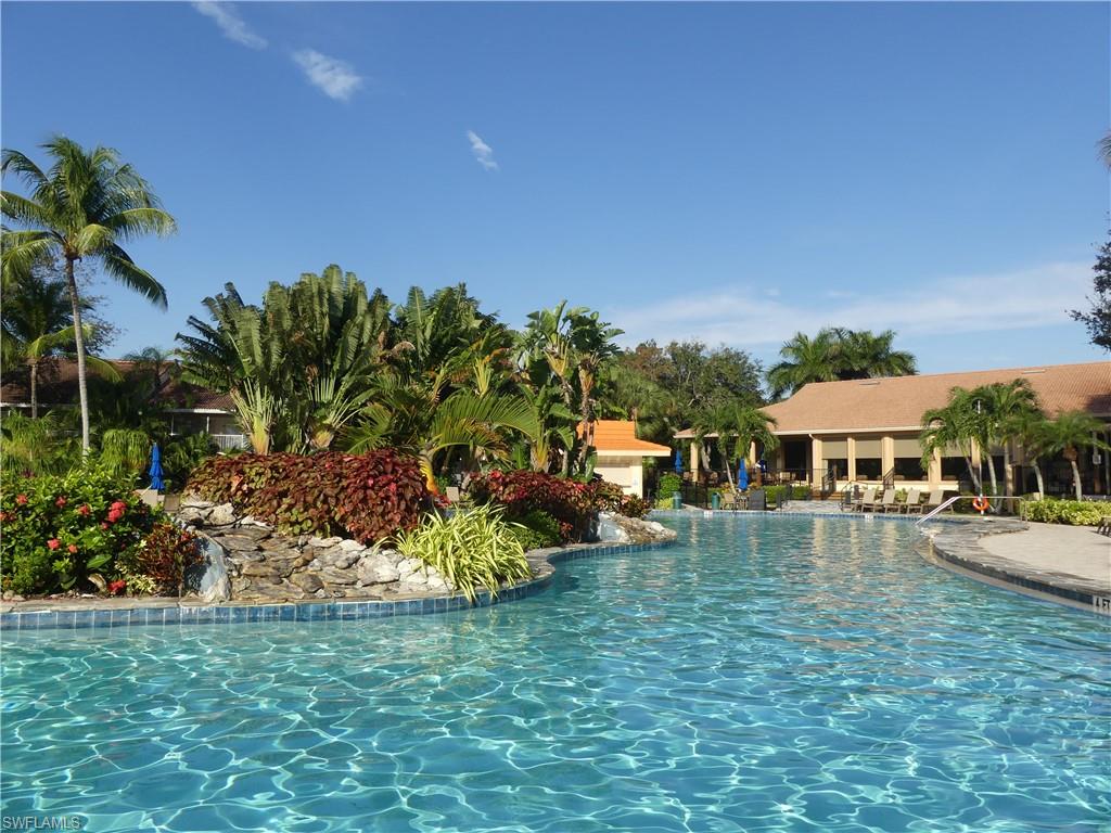 2365 Hidden Lake CT # 8001, NAPLES FL 34112