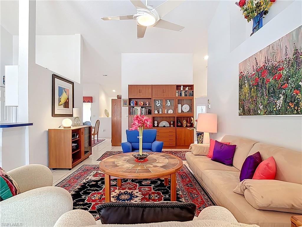 5300 Andover DR # 202, NAPLES FL 34110