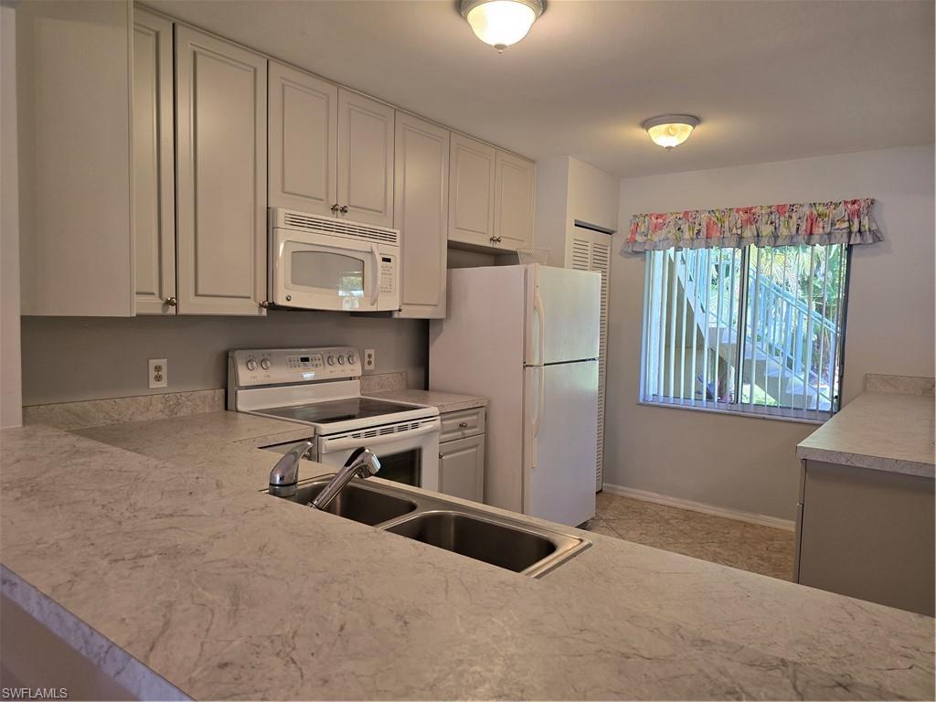 5622 Woodmere Lake CIR # B102, NAPLES FL 34112