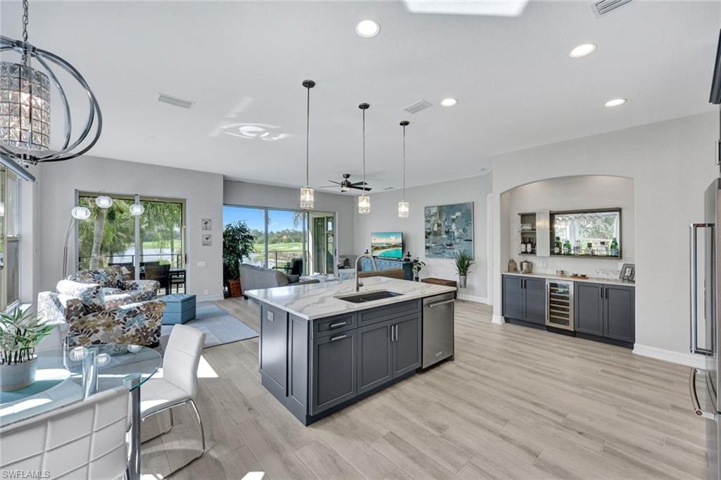 3310 Hamlet DR # 3, NAPLES FL 34105