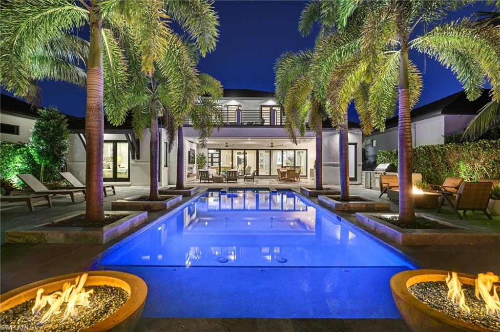 1667 Vinland WAY, NAPLES FL 34105