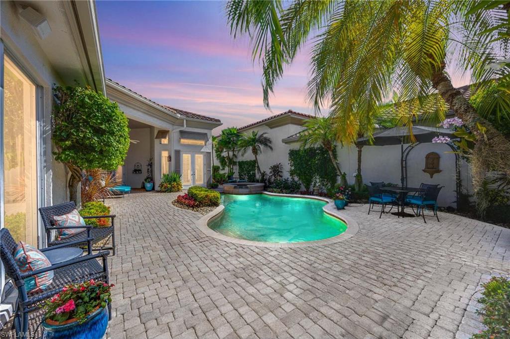 1268 Grand Isle CT, NAPLES FL 34108