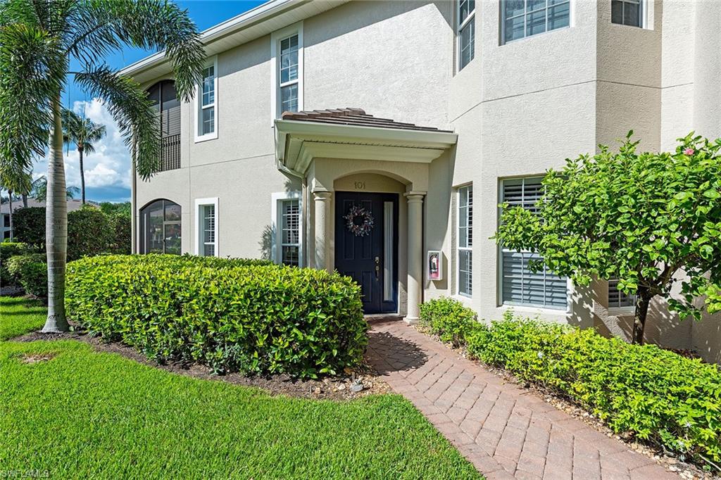 5005 Maxwell CIR # 101, NAPLES FL 34105