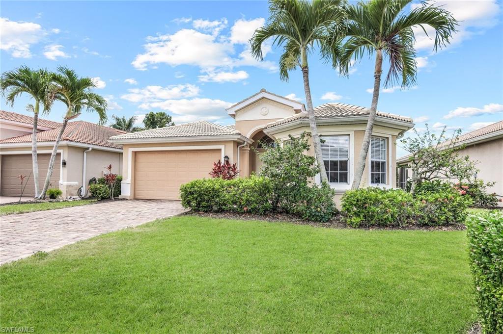 5576 Lago Villaggio WAY, NAPLES FL 34104