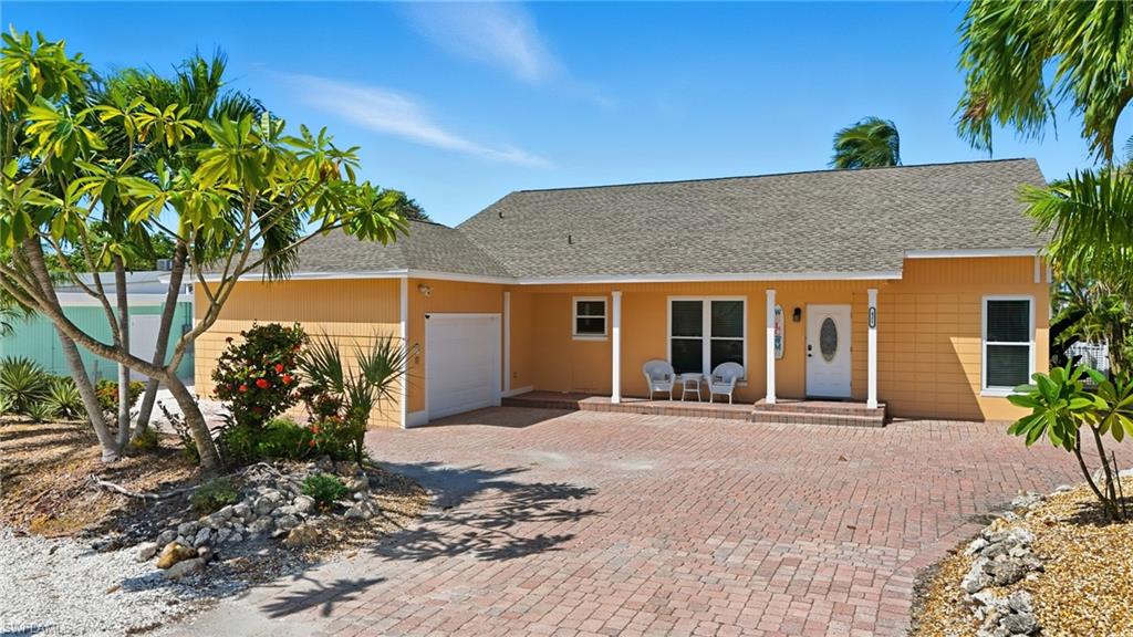 421 Connecticut ST, FORT MYERS BEACH FL 33931