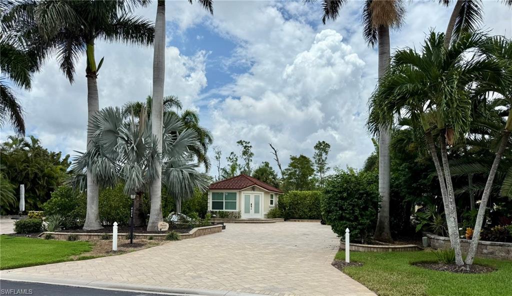 4826 Southern Breeze DR