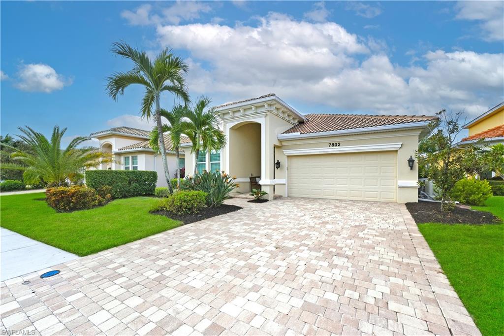 7802 Martino CIR, NAPLES FL 34112