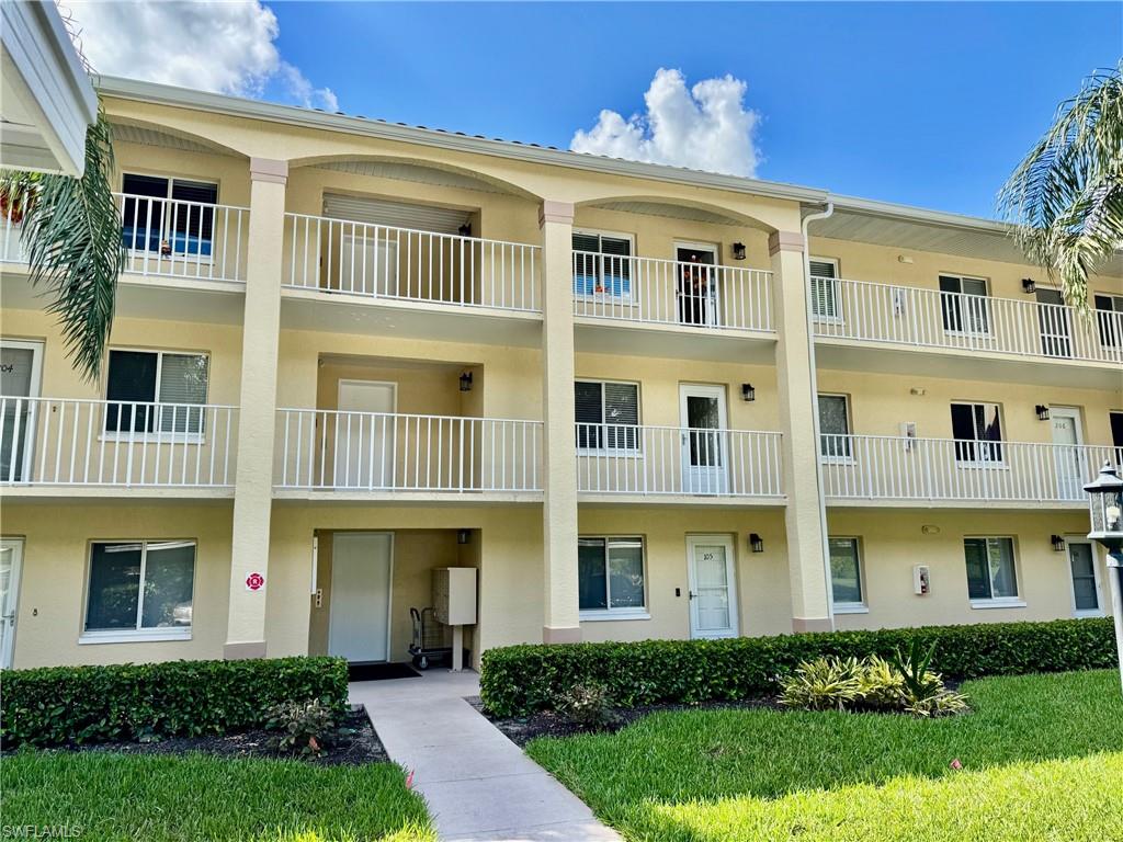 3695 Amberly CIR # E305, NAPLES FL 34112