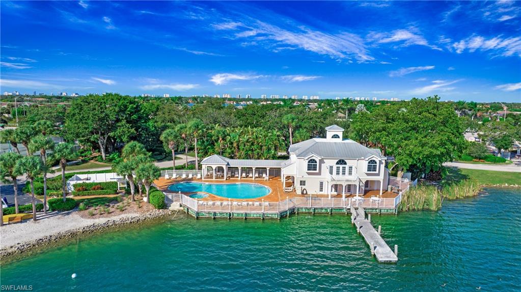 2530 Citrus Lake DR # X101, NAPLES FL 34109