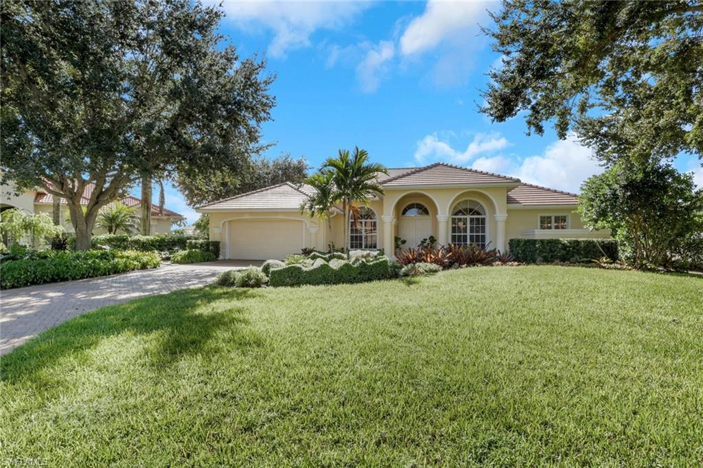4594 Snowy Egret DR, NAPLES FL 34119