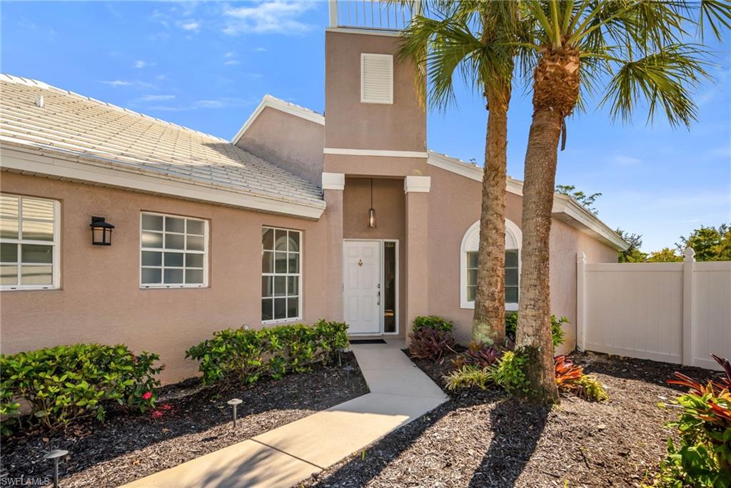 1317 Silverstrand DR, NAPLES FL 34110