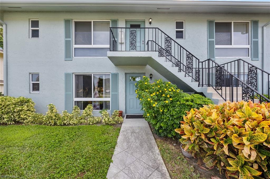 197 Harrison RD # 7, NAPLES FL 34112