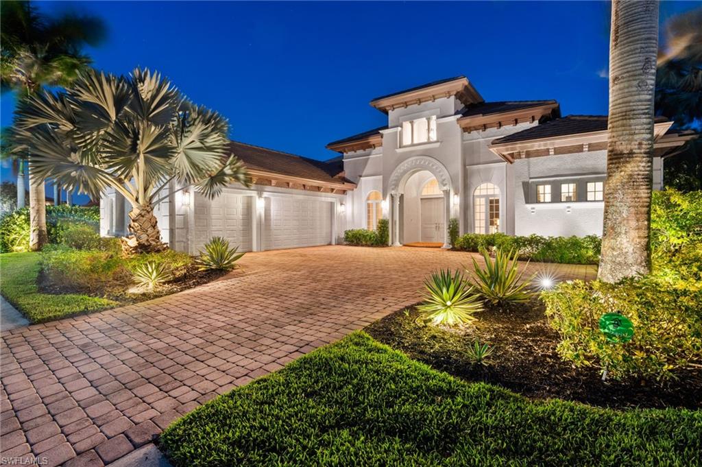 8996 Crooked Stick CT, NAPLES FL 34113