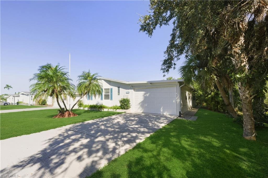 234 Riverwood RD, NAPLES FL 34114