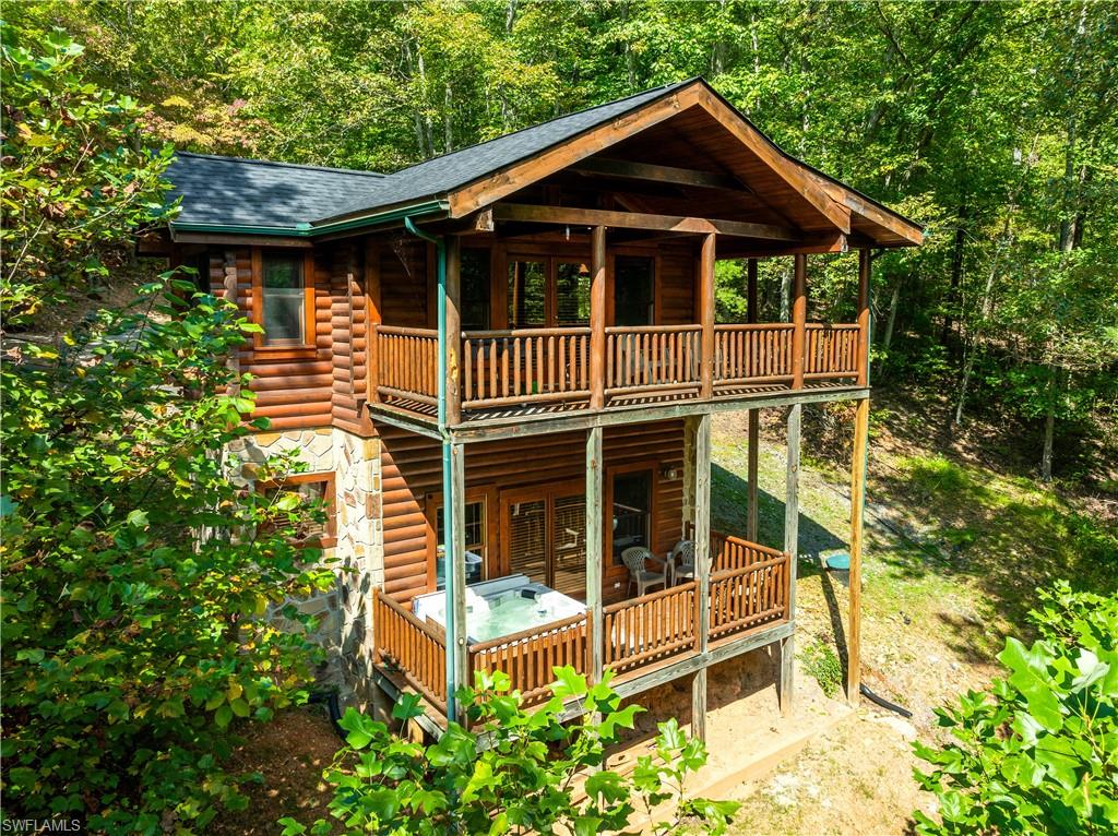 4062 Chamberlain LN, OUT OF AREA TN 37862