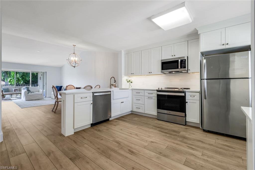 7767 Jewel LN # 203, NAPLES FL 34109