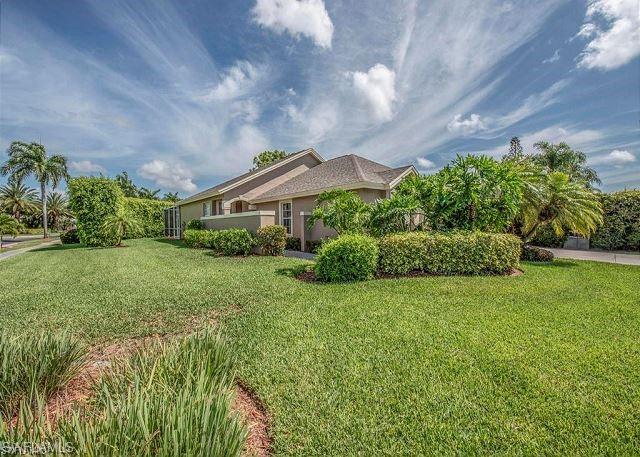 841 Mount Hood CT, NAPLES FL 34104