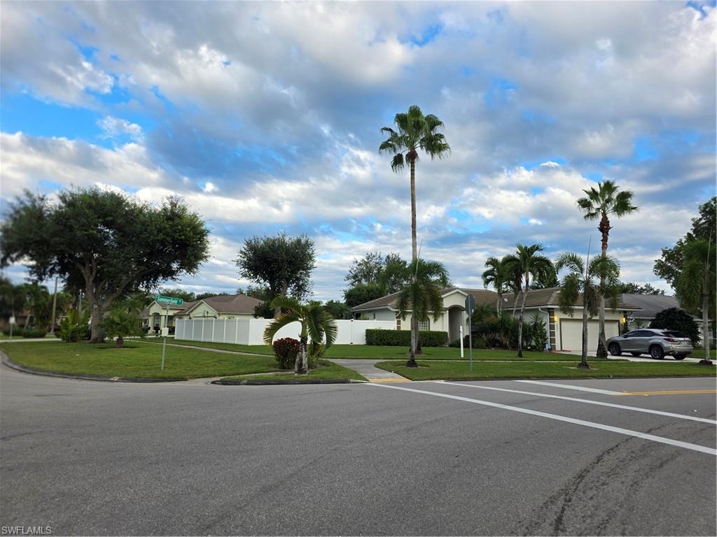 857 Summerfield DR, NAPLES FL 34120