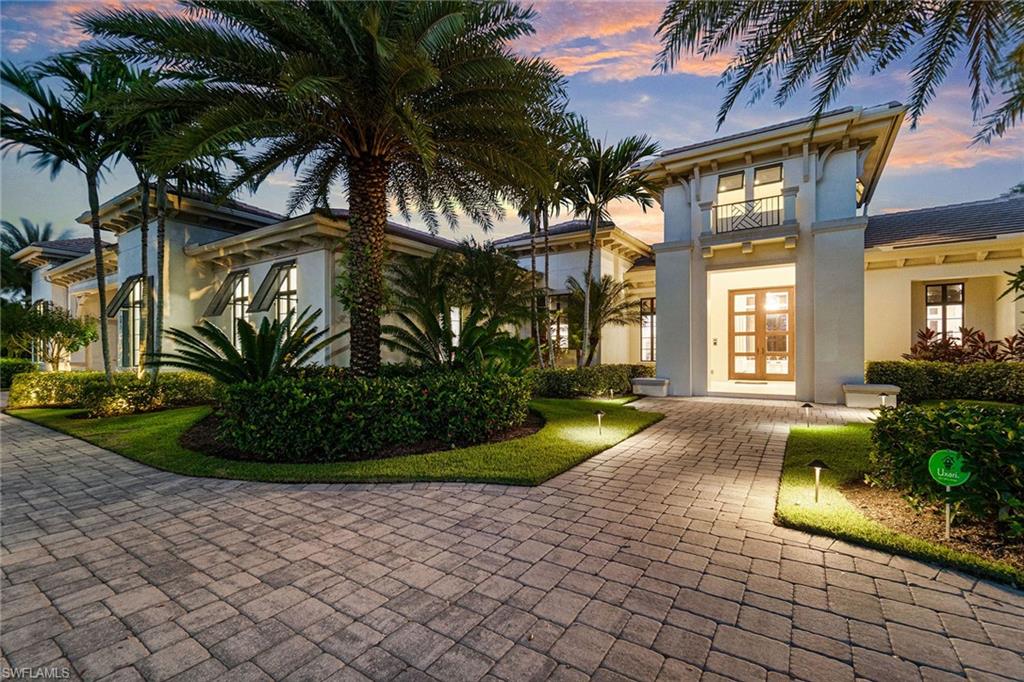 6188 Freemont DR, NAPLES FL 34119