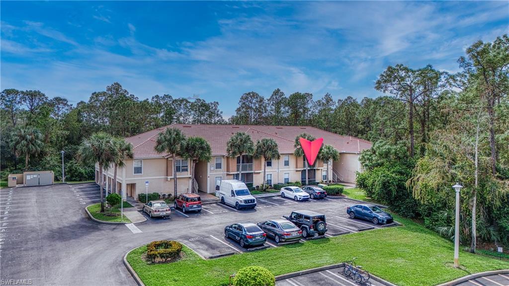 8290 Ibis Club LN # 902, NAPLES FL 34104