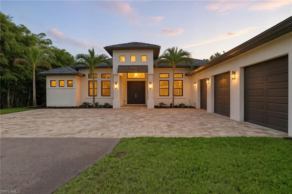5710 Spanish Oaks LN, NAPLES FL 34119