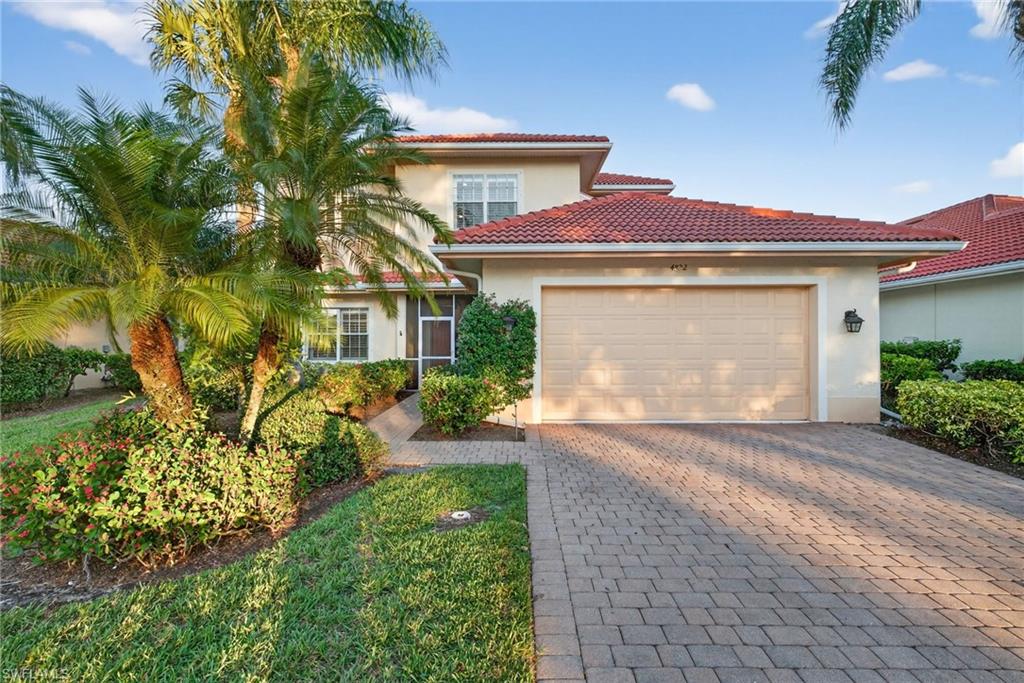 4822 Europa DR, NAPLES FL 34105