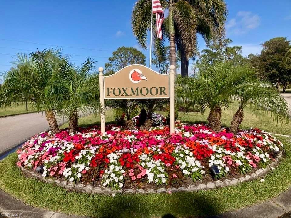 1075 Foxfire LN # 310, NAPLES FL 34104