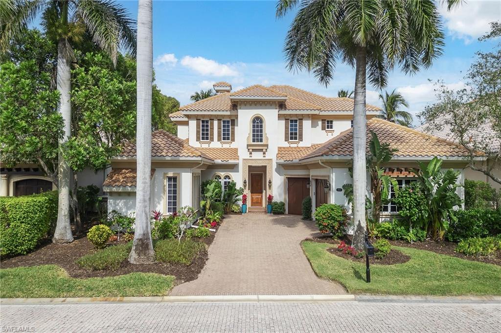 8604 Majorca LN, NAPLES FL 34114