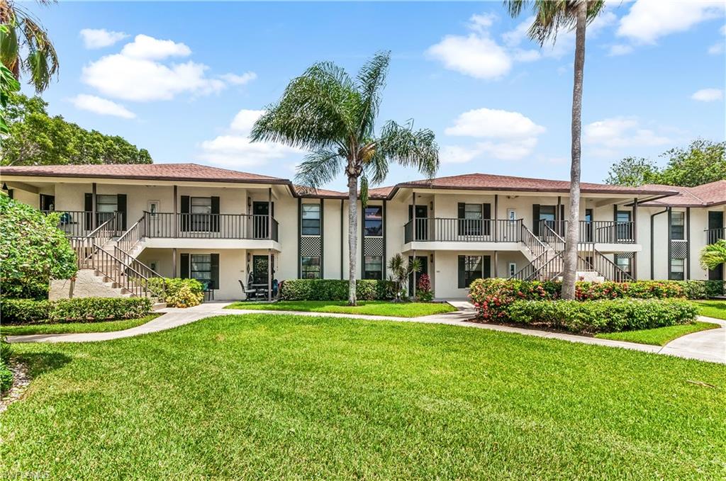 500 Misty Pines CIR # 203, NAPLES FL 34105