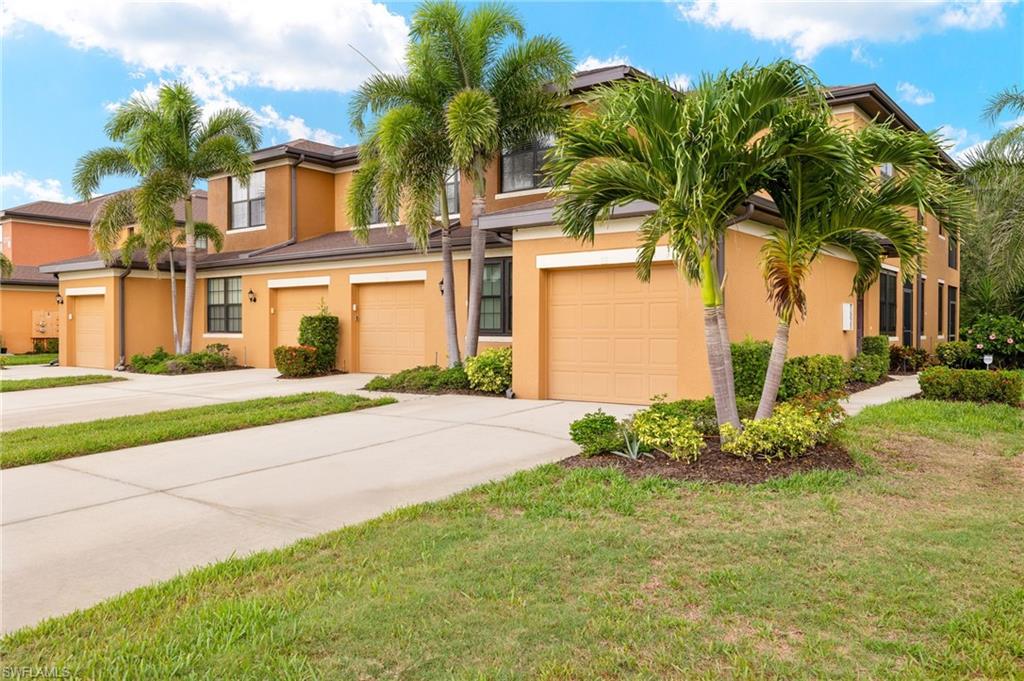 3742 Pino Vista WAY # 4, ESTERO FL 33928