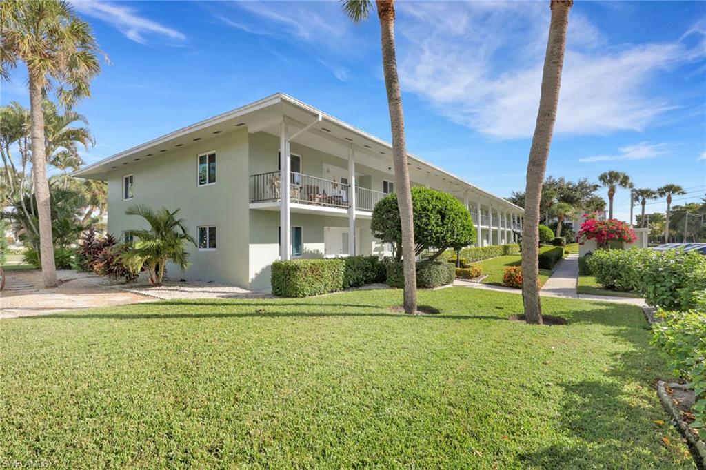 466 12th AVE S # 466, NAPLES FL 34102