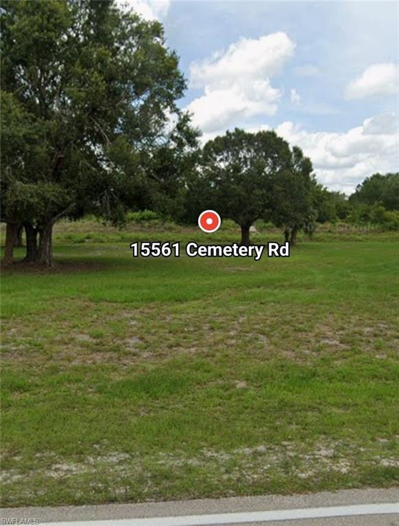 15561 CEMETERY RD, FORT MYERS FL 33905