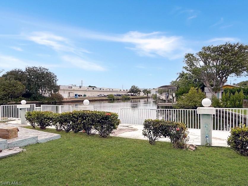 1273 5th AVE N, NAPLES FL 34102