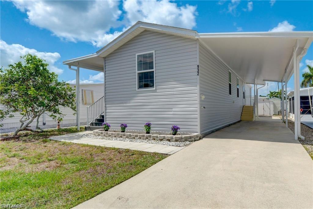 932 Palm DR # 274, NAPLES FL 34114