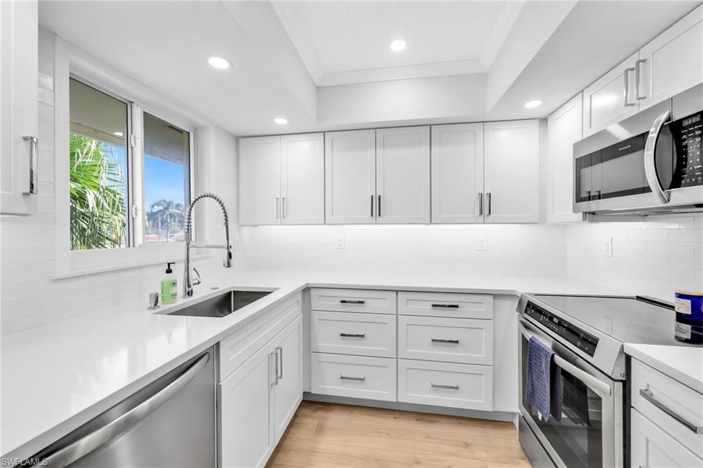 138 Teryl RD # 2, NAPLES FL 34112