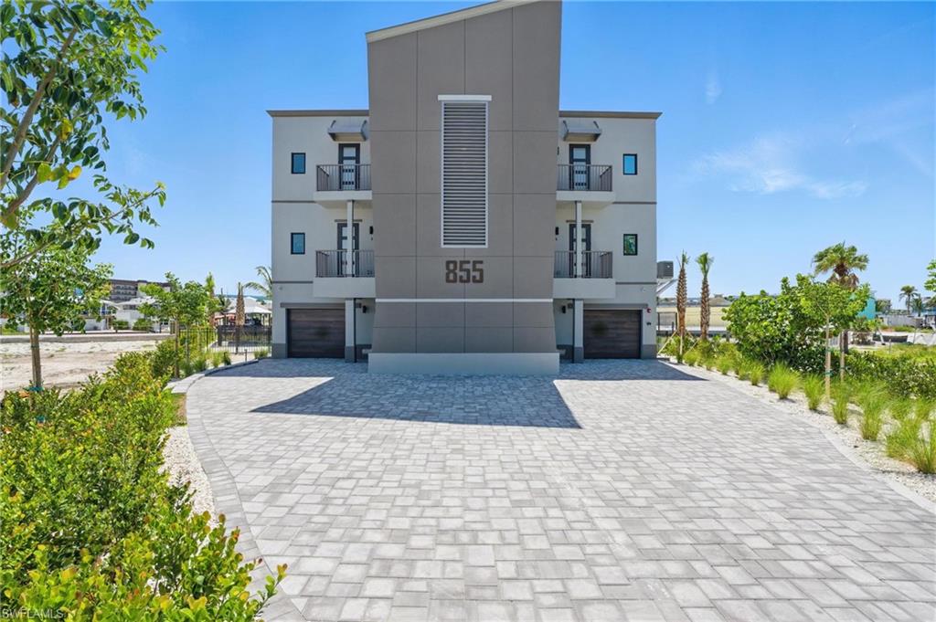 855 Lagoon ST # 1, FORT MYERS BEACH FL 33931