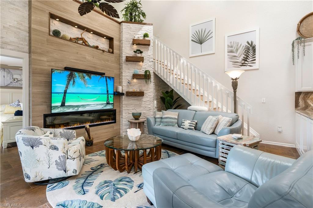 4112 Covey RUN # 2A, NAPLES FL 34109