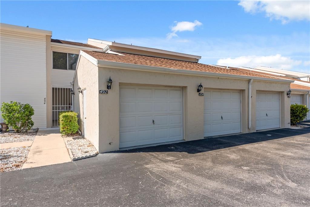 494 Bristle Cone LN # 48, NAPLES FL 34113