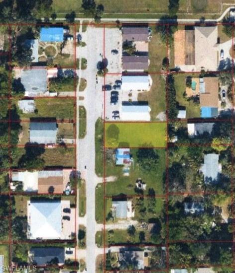2439 Bayside ST, NAPLES FL 34112