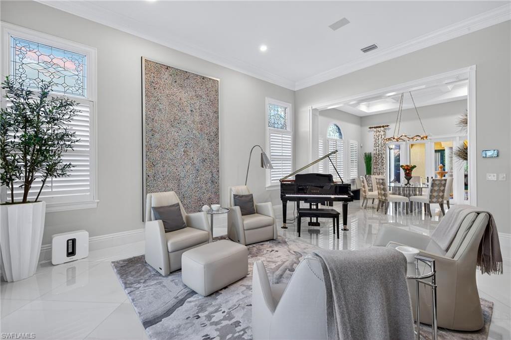 2757 MEDALLIST LN, NAPLES FL 34109