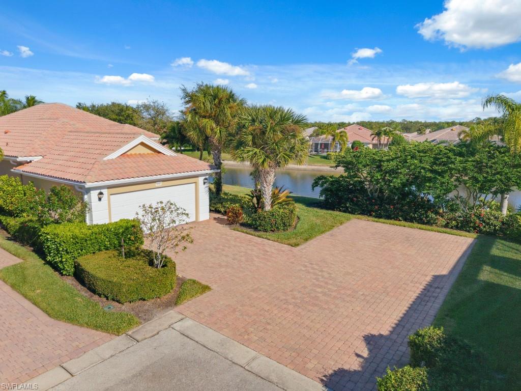 8596 Alessandria CT, NAPLES FL 34114